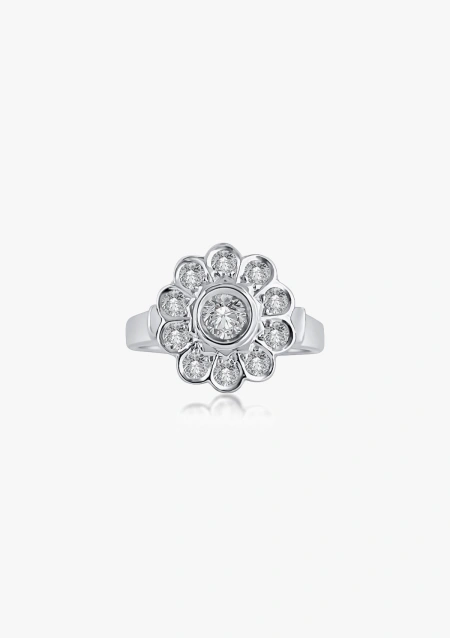 MARTINA 18K gold with brilliant cut diamonds rosette ring.