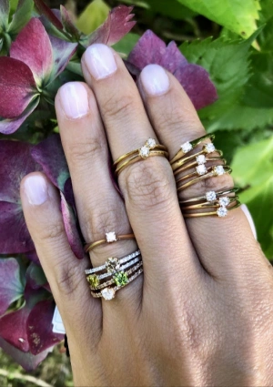 Anillo solitario PARÍS en oro rosa de 18K con diamante talla brillante 2