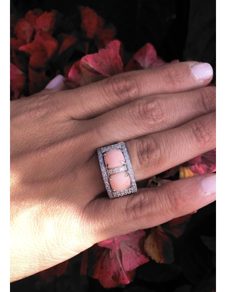 Bague PINK TWINS en or blanc 18K diamants et coraux roses.