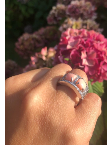 Bague PINK TWINS en or blanc 18K diamants et coraux roses.