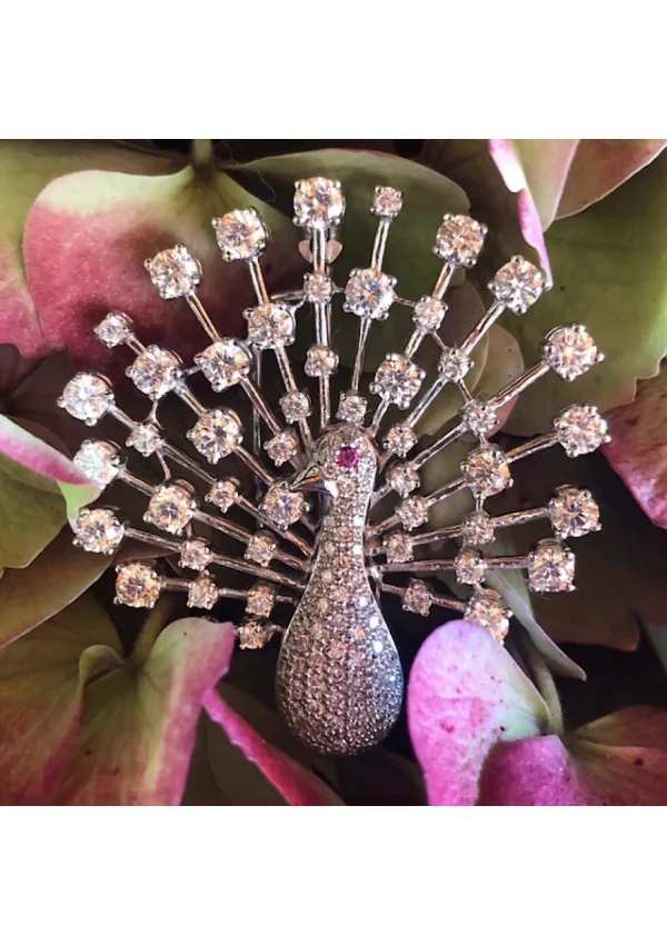 Broche PITTI PEACOCK en oro blanco de 18 quilates con diamantes 2