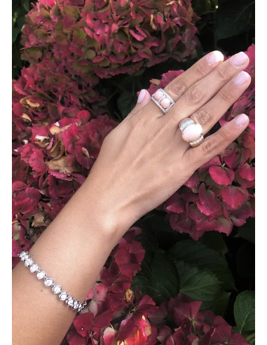 Bague PINK TWINS en or blanc 18K diamants et coraux roses.