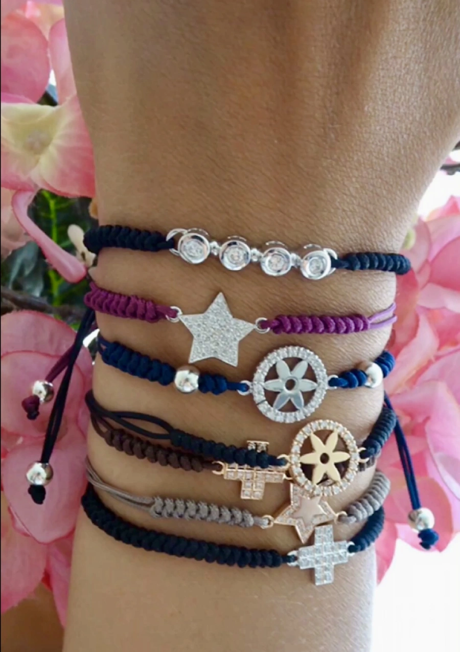 Pulsera charm CÍES en oro blanco de 18K y diamantes|Pulseras|Godiam Alta Joyería