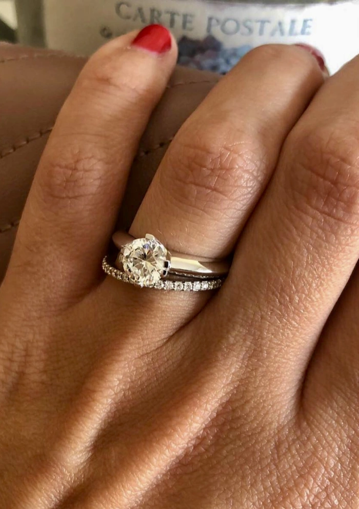 Bague solitaire CORUÑA en or blanc 18K et diamant de 1,22ct.