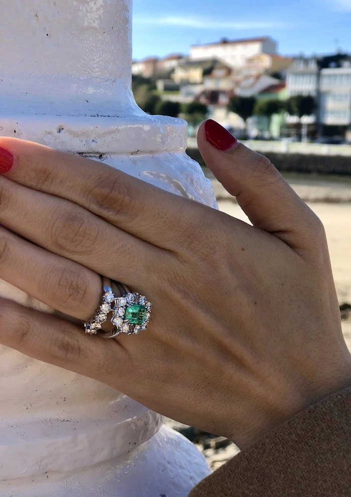 PALOMA 18K white gold diamonds half eternity band ring.
