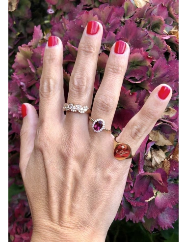 Anillo OVAL SIGNET en oro amarillo 18K y diamante|Anillos de Diamantes|Godiam Alta Joyería