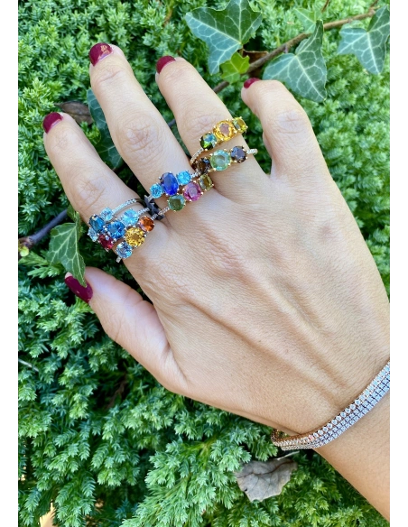 Anillo trilogía TRIBECA en oro blanco de 18K con diamantes, topacio London y turmalinas|Anillos con Otras Gemas Naturales|Godiam Alta Joyería