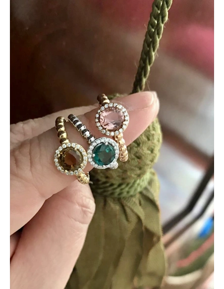 BURBUJAS 18K yellow gold diamonds and tourmaline halo ring.