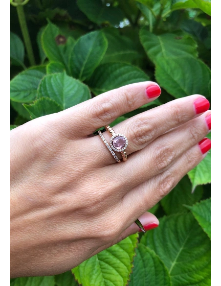 Anel BURBUJAS em ouro rosa 18K halo diamantes e turmalina.