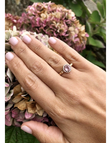 Anel BURBUJAS em ouro rosa 18K halo diamantes e turmalina.