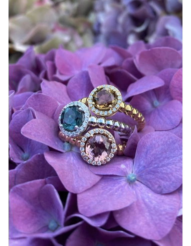 Anel BURBUJAS em ouro rosa 18K halo diamantes e turmalina.