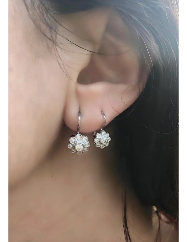 Boucles d'oreilles MARGARITA BABY or blanc 18K et diamants.