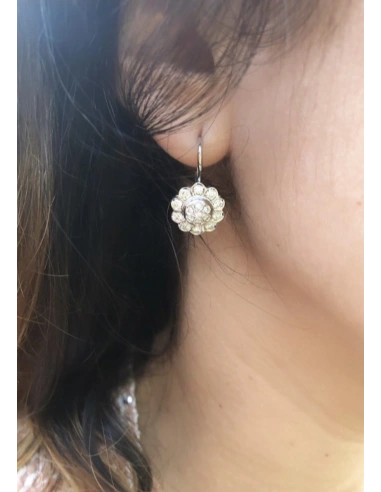 BIG MARGARITA 18K white gold earrings diamond rosette.