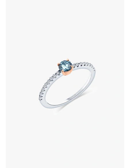 Anillo MARSEILLE en oro blanco y rosa de 18K con diamantes talla brillante y diamante central fancy Blue