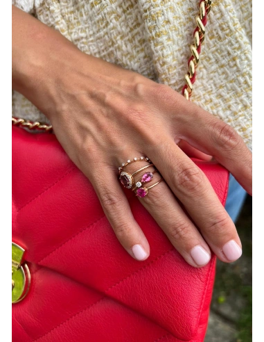 Anel MIRAVELLE em ouro rosa 18K com diamante e turmalina.