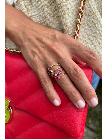 Anel MIRAVELLE em ouro rosa 18K com diamante e turmalina.