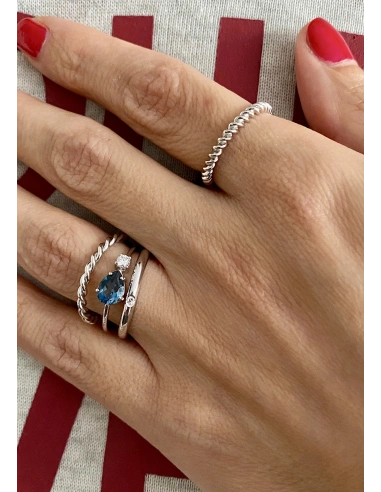 MIRAVELLE 18K white gold ring diamond & London Blue topaz