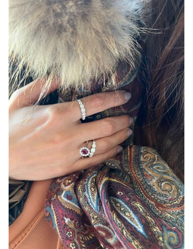 MJ 18K gold 5 graduated diamonds half eternity ring. MJ 18K gold 5 graduated diamonds half eternity ring.