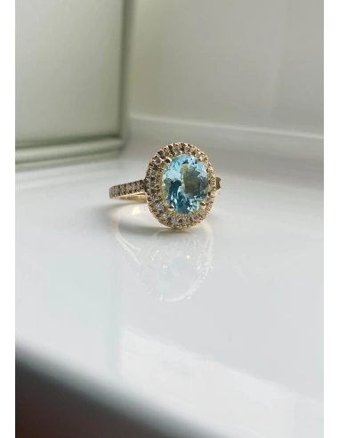 ELSA 18K yellow gold with diamonds and oval cut aquamarine halo ring