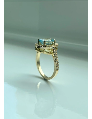 ELSA 18K yellow gold with diamonds and oval cut aquamarine halo ring