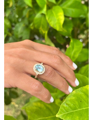 ELSA 18K yellow gold with diamonds and oval cut aquamarine halo ring