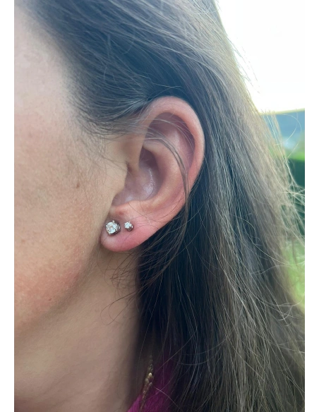 Pendientes dormilonas FOUR SEASONS en oro blanco de 18K y diamantes|Pendientes de Diamantes|Godiam Alta Joyería