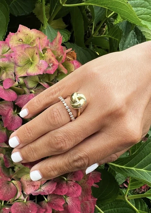 Anillo KNOT en oro de 18 quilates|Inicio|Godiam Alta Joyería